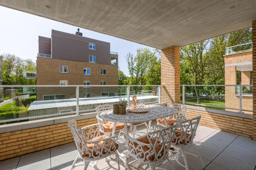 Huswell - A luminous apartment near the marina