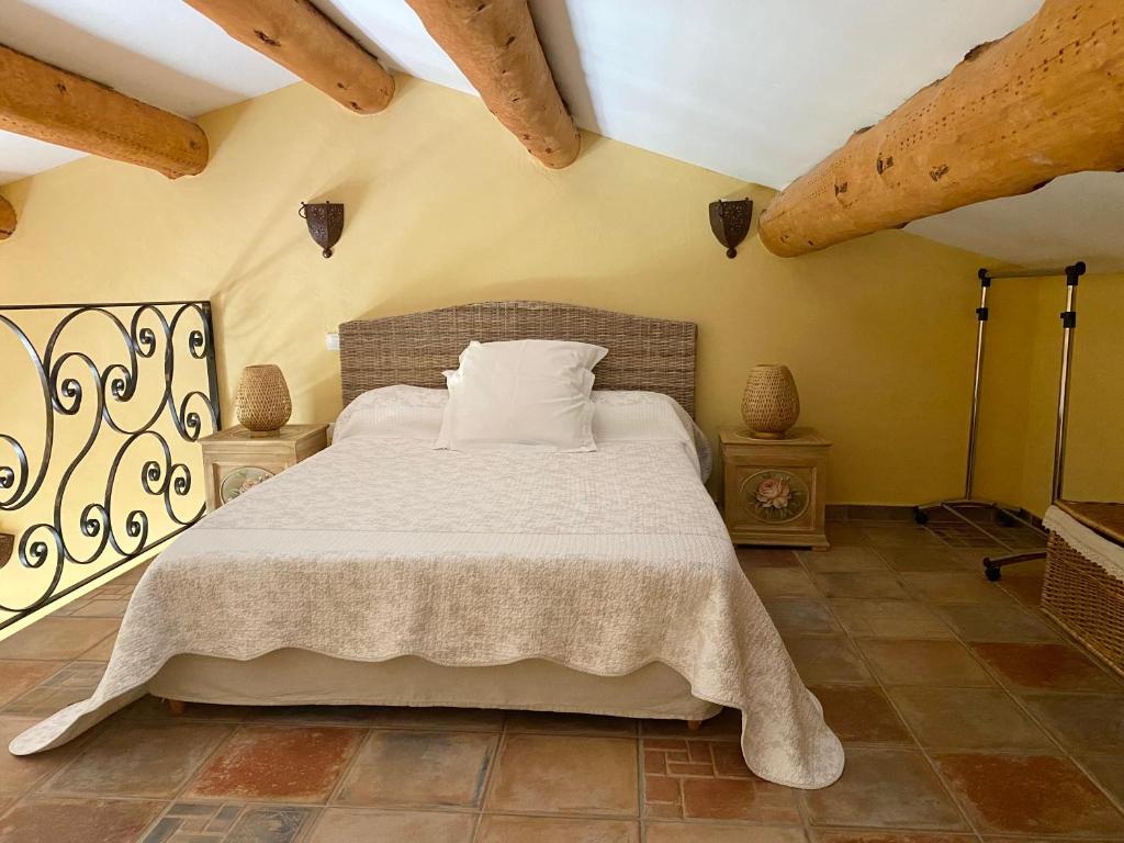 Chambres d'hôtes et studios de charme - A Mandria