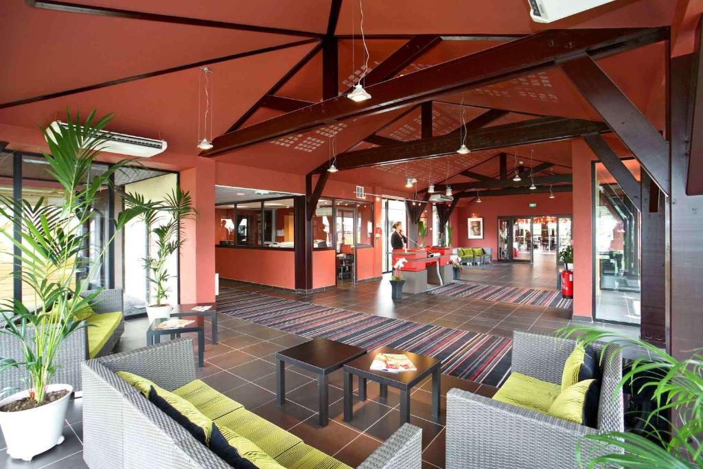 ibis Styles Segre