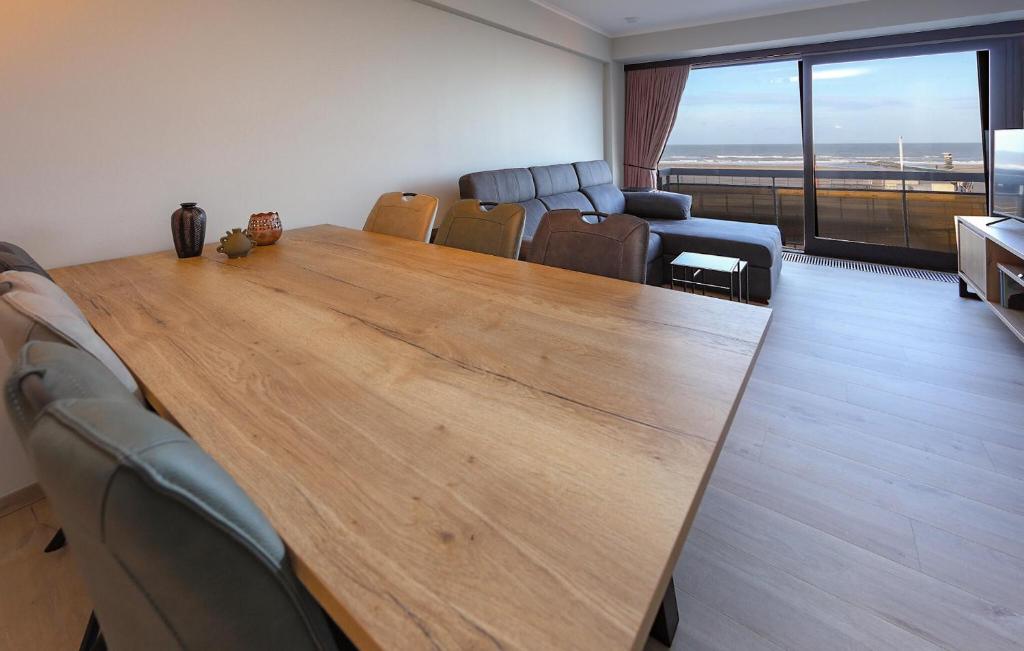 Cozy Apartment In Oostende