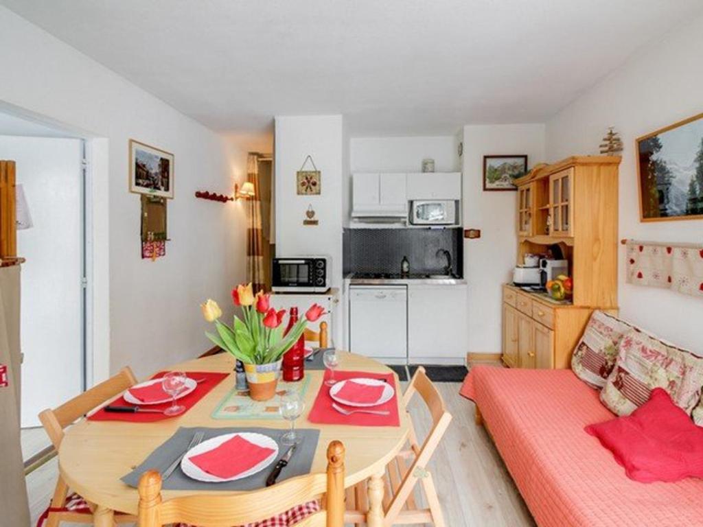 Appartement T2 lumineux, 6 pers., parking, proche commerces et ski - FR-1-403-39