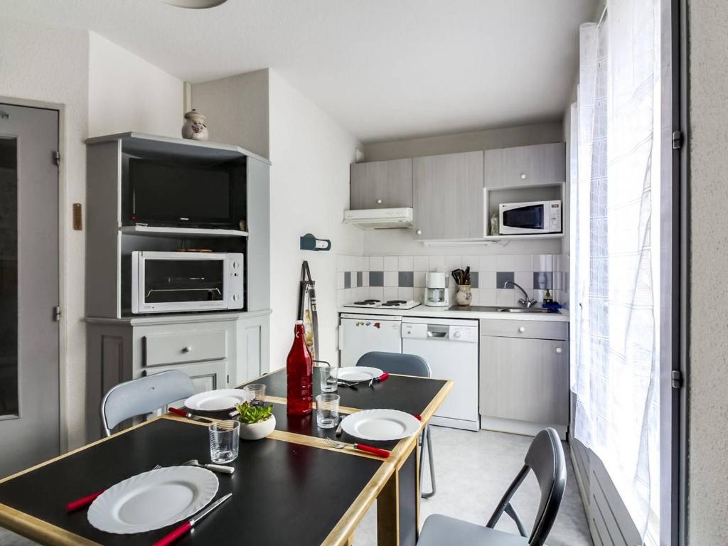 Appartement 6 pers avec balcon et parking à Barèges - FR-1-403-20