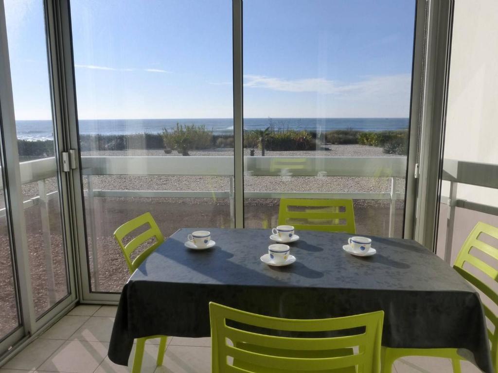 Appartement 2 pièces 6 couchages avec balcon fermé à Saint-Gilles-Croix-de-Vie - FR-1-224-307