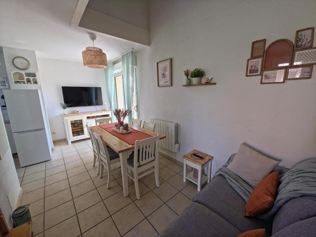 Villa Saudade - Appartement 6 personnes à Prayssac