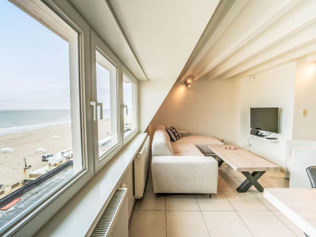 Apartment Koekoeksnest Penthouse at the beach by Interhome