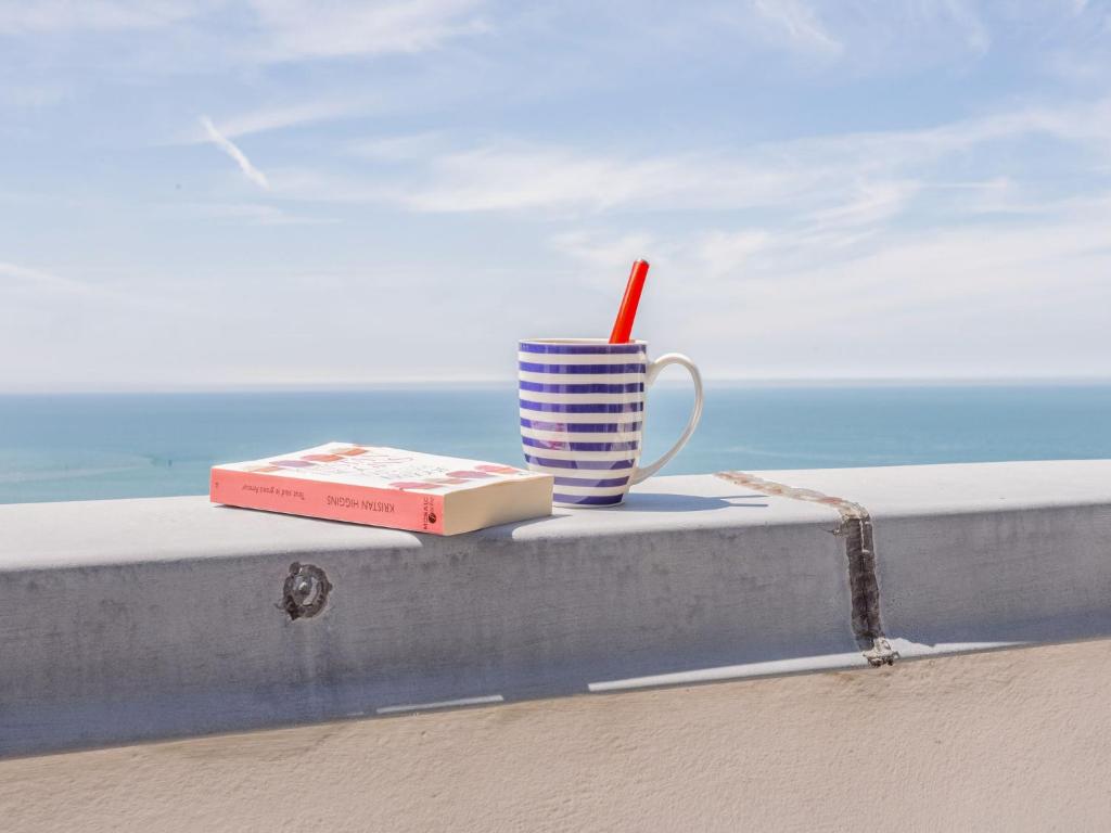 Apartment Le Clos des Ormeaux by Interhome