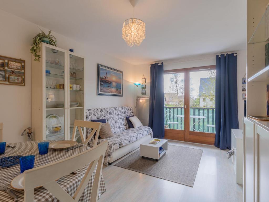 Apartment Les Sylvestres-5 by Interhome