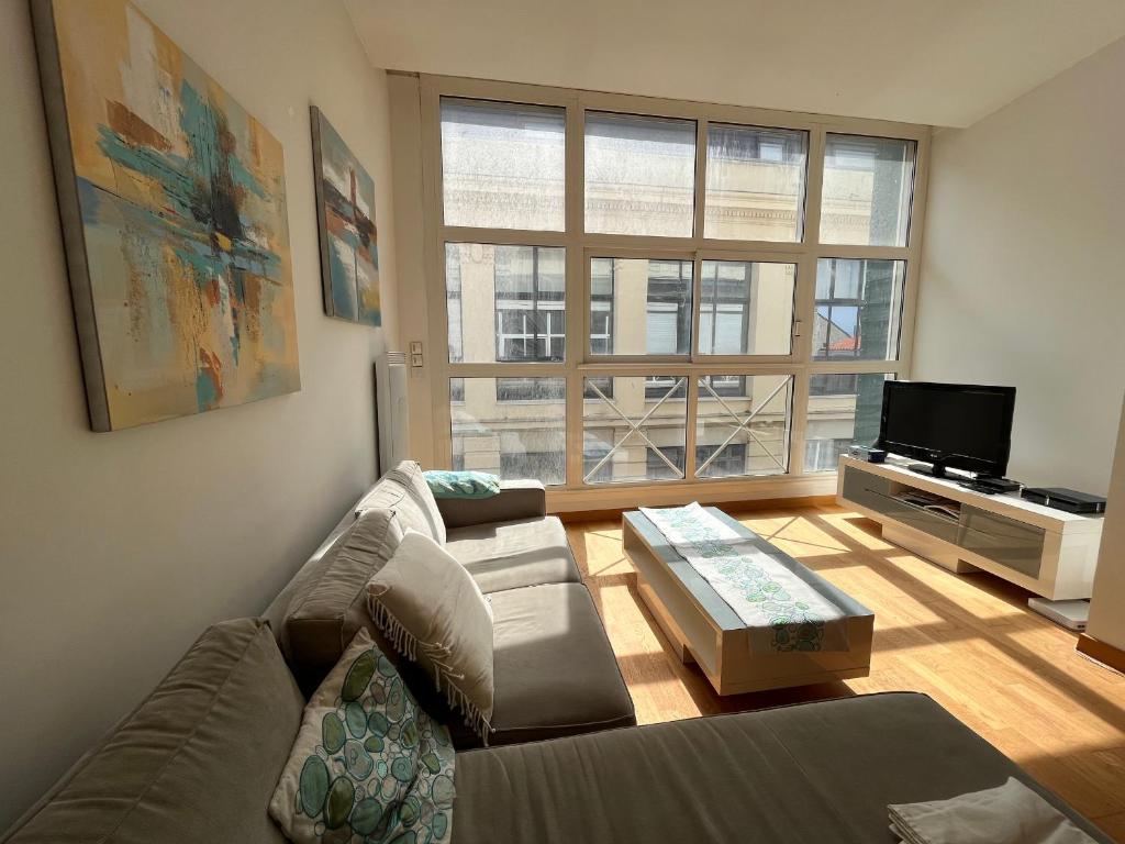 Grand appartement T2 proche plage avec wifi, ascenseur et cuisine équipée - FR-1-197-135