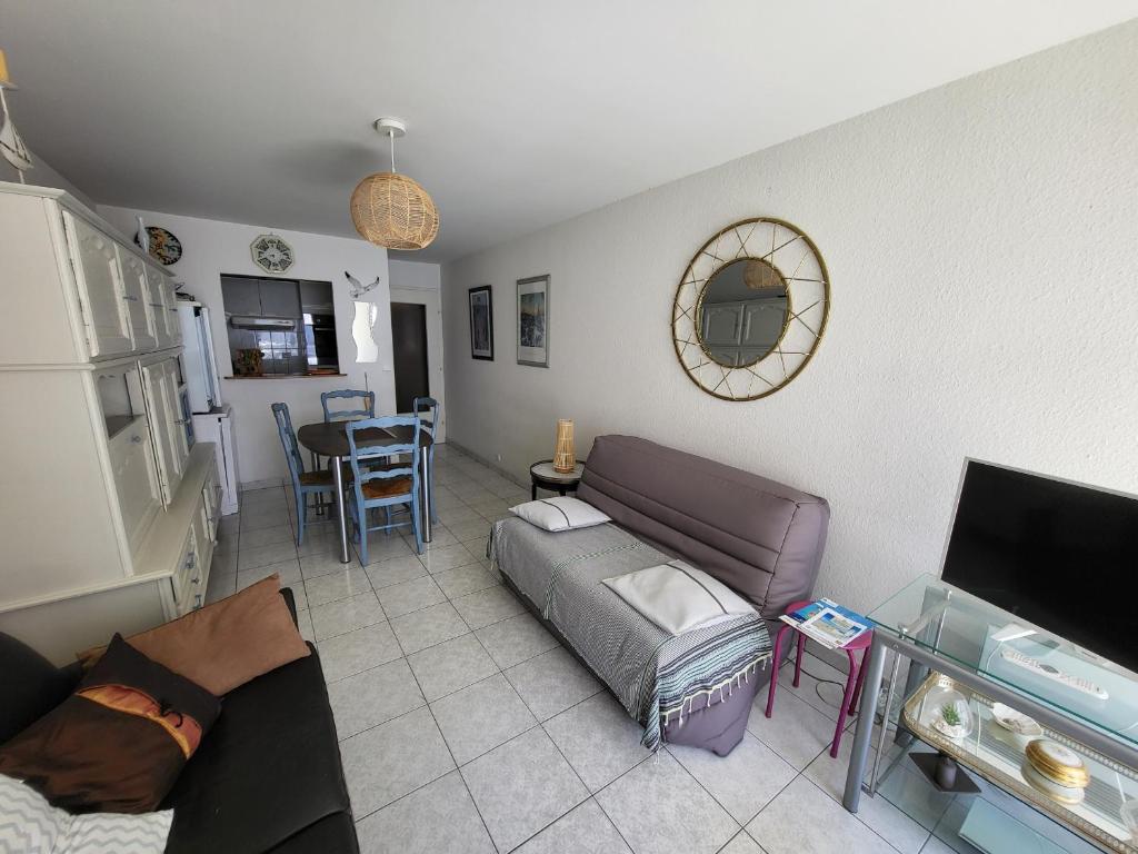 Appartement T3 à 150m de la plage, proche centre, avec garage et loggia – Les Sables d'Olonne - FR-1-92-562