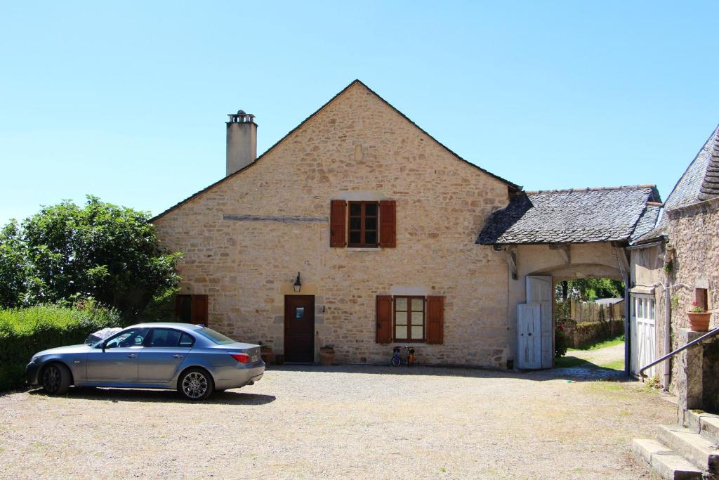 Appartement spacieux avec vue sur les montagnes à Espalion