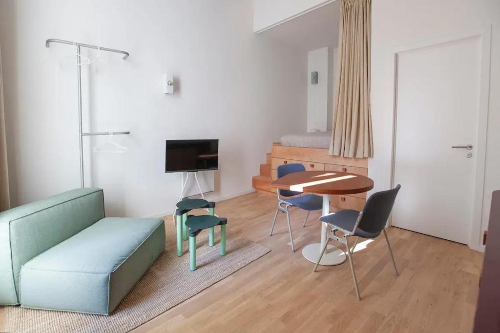 Apartment with City View in Saint-Gilles, 80 m²
