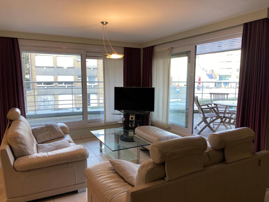 Apartment Nieuwpoort near Beach and Marina