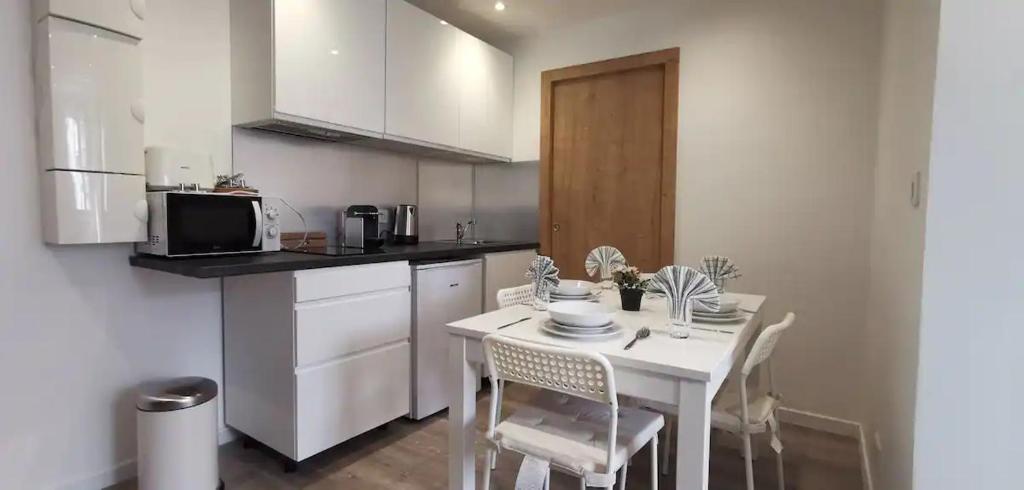 App 13 Mulhouse centre , 4 personnes