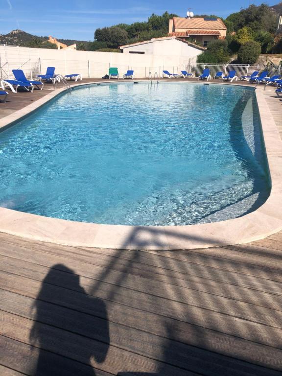 Appartamento Mirella con piscina