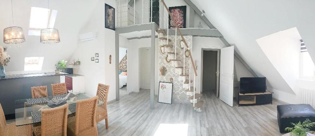 APPARTEMENT 100 M DE LA PLAGE LE PORTEL