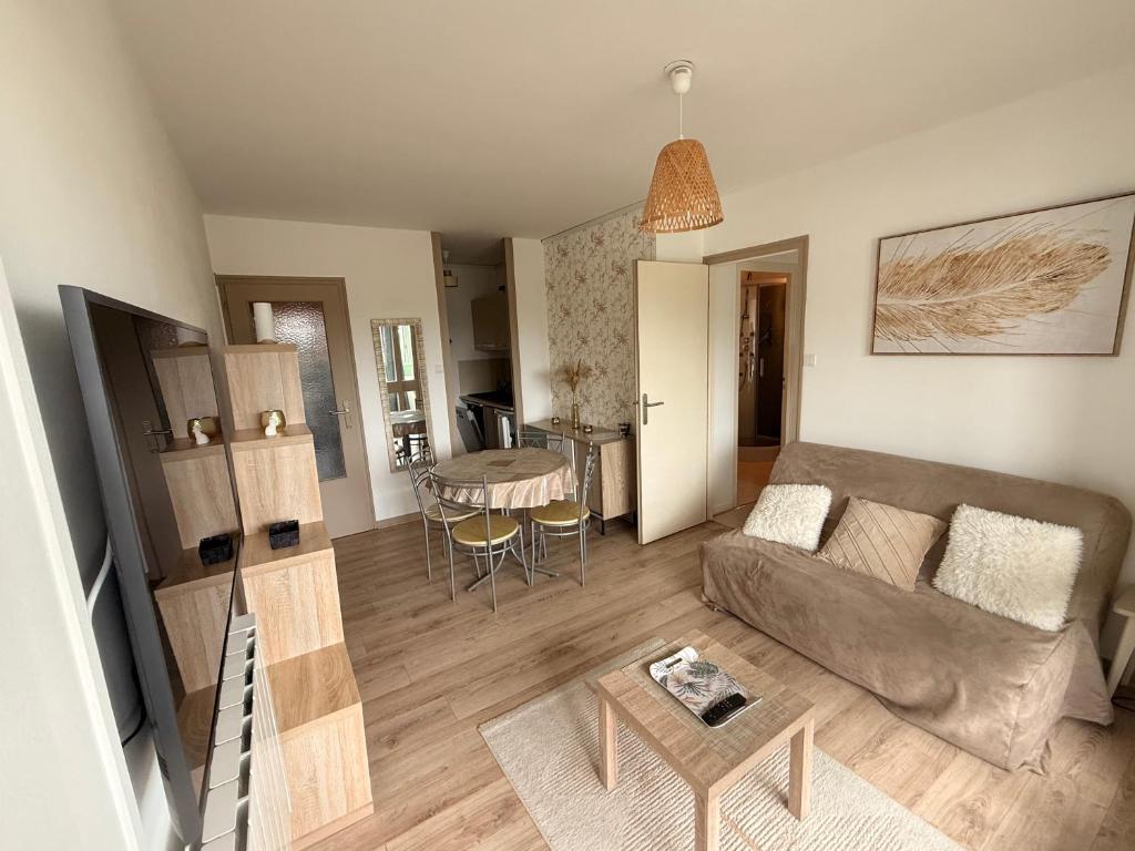 Appartement à 100 m de la plage st hilaire de riez les becs