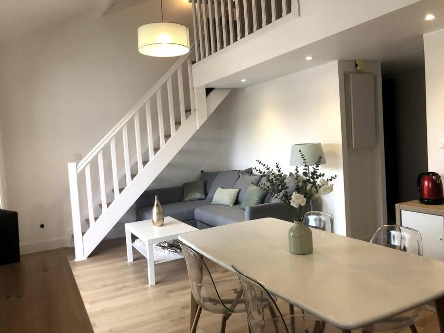 Le Petit Cote Ouest - appt dans les Pins près de la plage