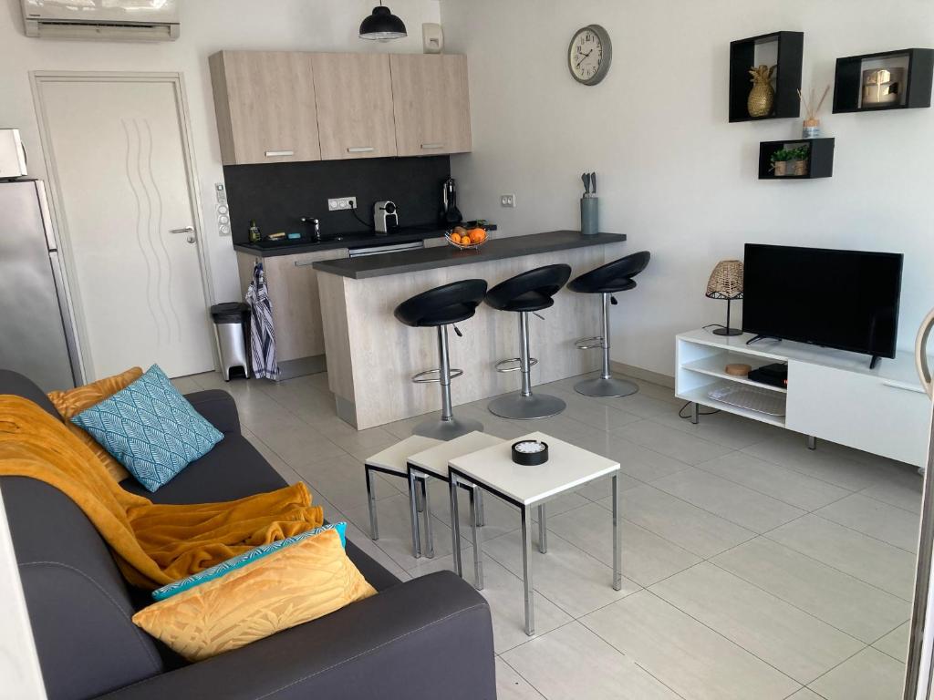 Appart'Calvi, 200 m de la plage de la Pinède, WIFI gratuit