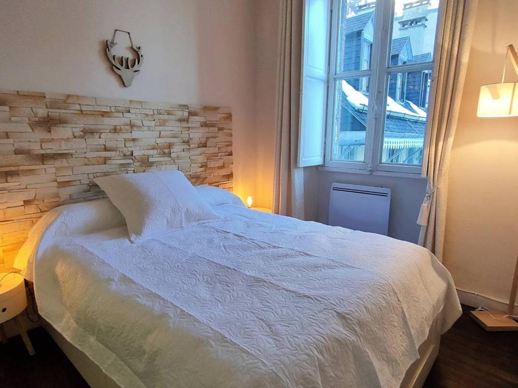 Appartement charmant 4 pers, centre-ville, proche télécabines et thermes, avec mezzanine et parking. - FR-1-234-271