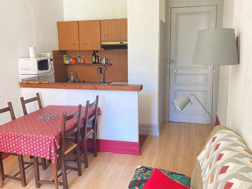 Charmant T2, 4 pers, Centre Cauterets, Proche Télécabine, Parking Gratuit - FR-1-234-313