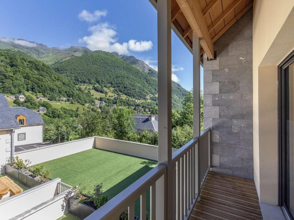 Lodge neuf avec 3 chambres, terrasse et parking, à 5 min du centre de Cauterets - FR-1-401-298