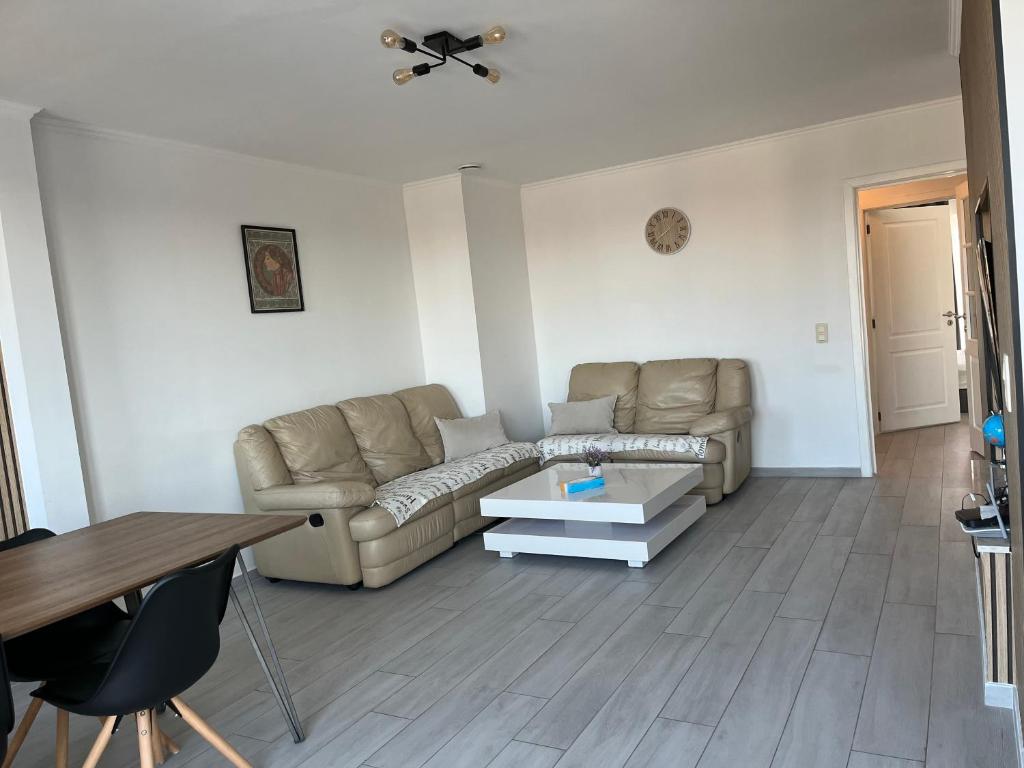 Apartment Brussels Airport and NATO OTAN headquarters