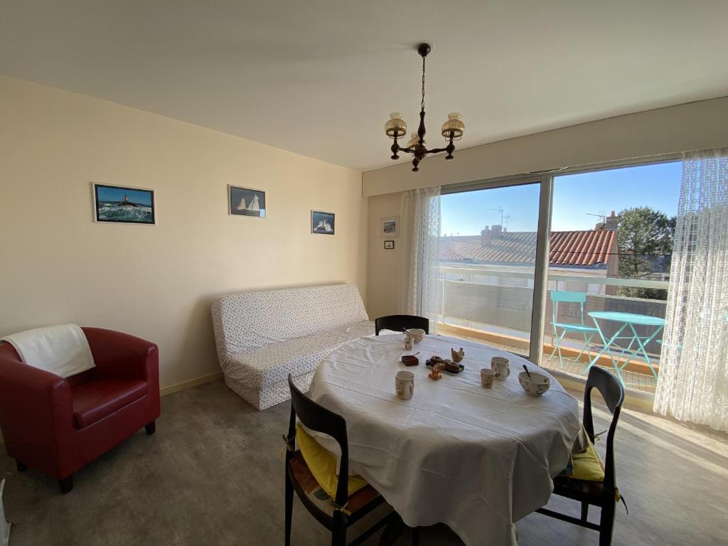 Appartement - PARKING - BALCON - Arago