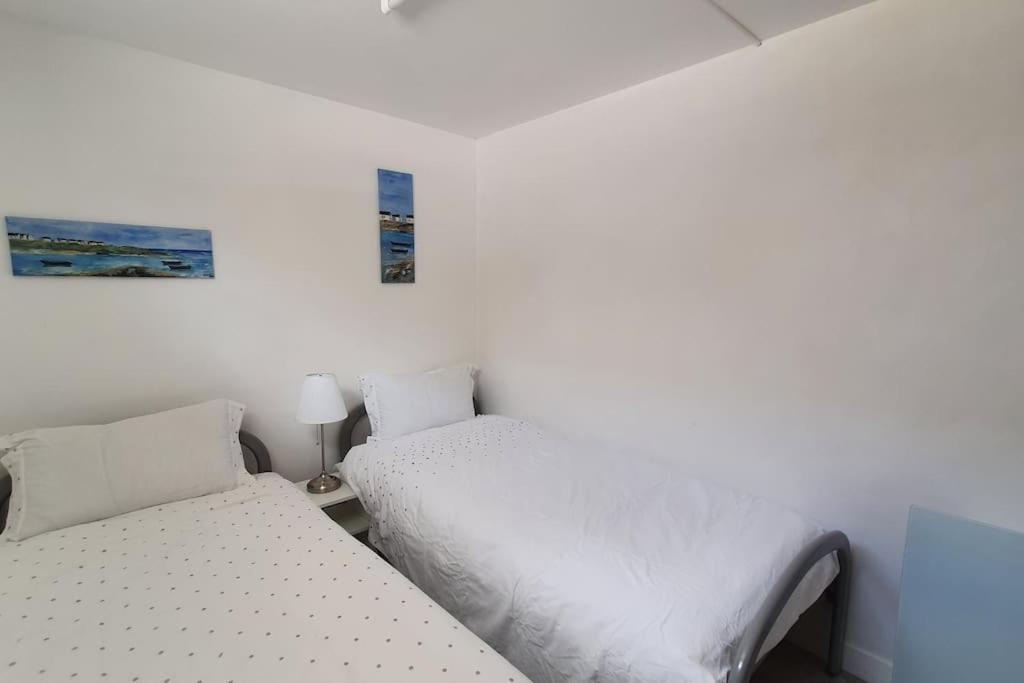 Appartement T2 à 500m de la plage et du marché.