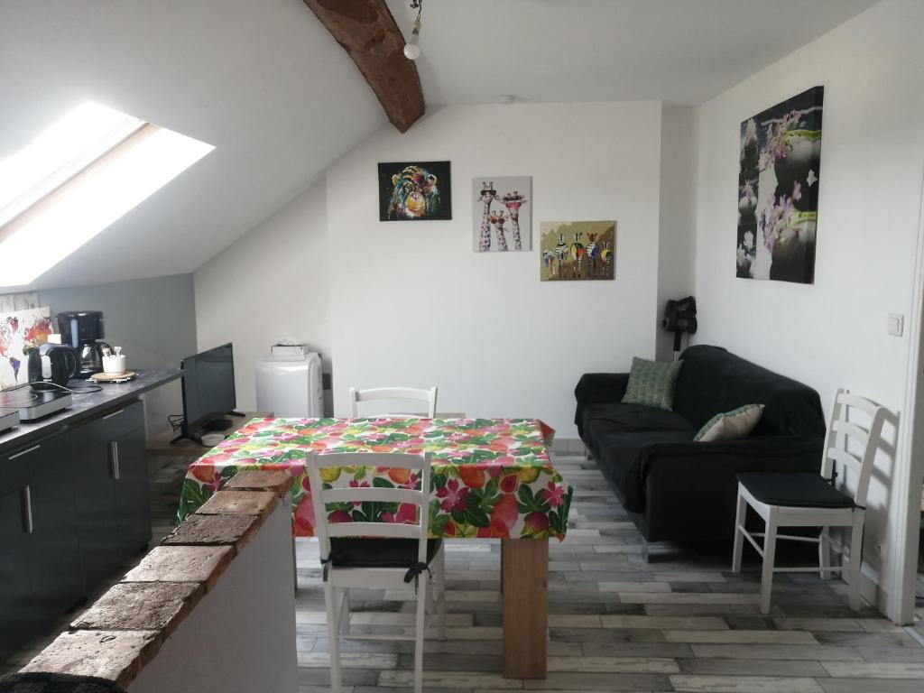 Appartement climatisé avec parking privé gratuit
