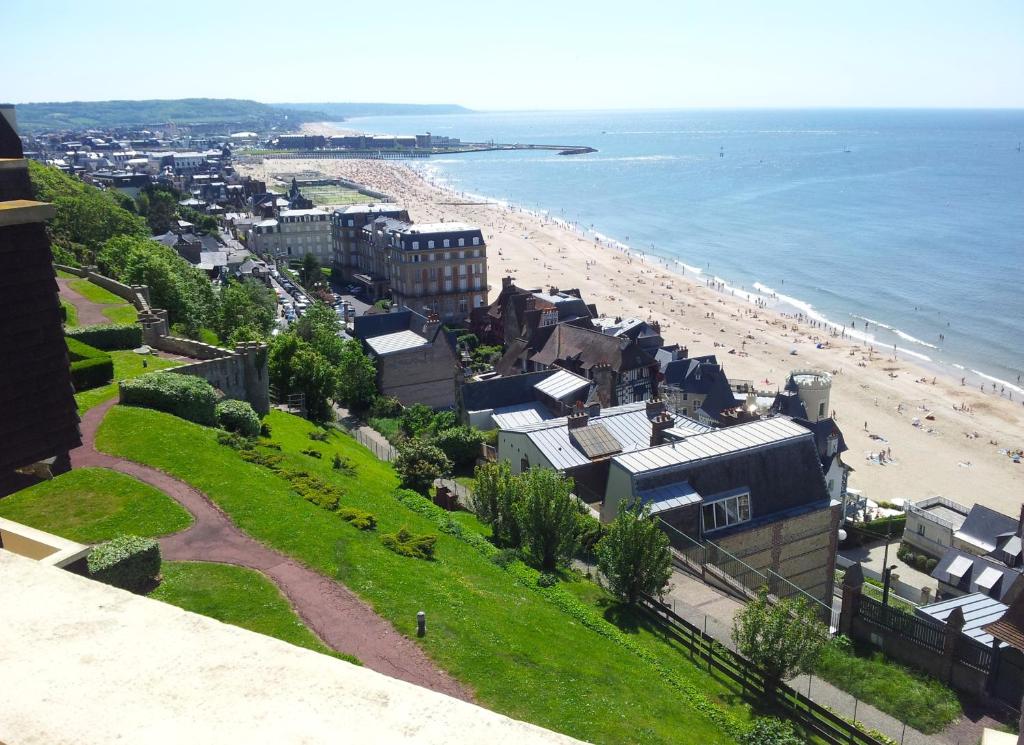 Appartement Trouville-sur-Mer vue mer imprenable