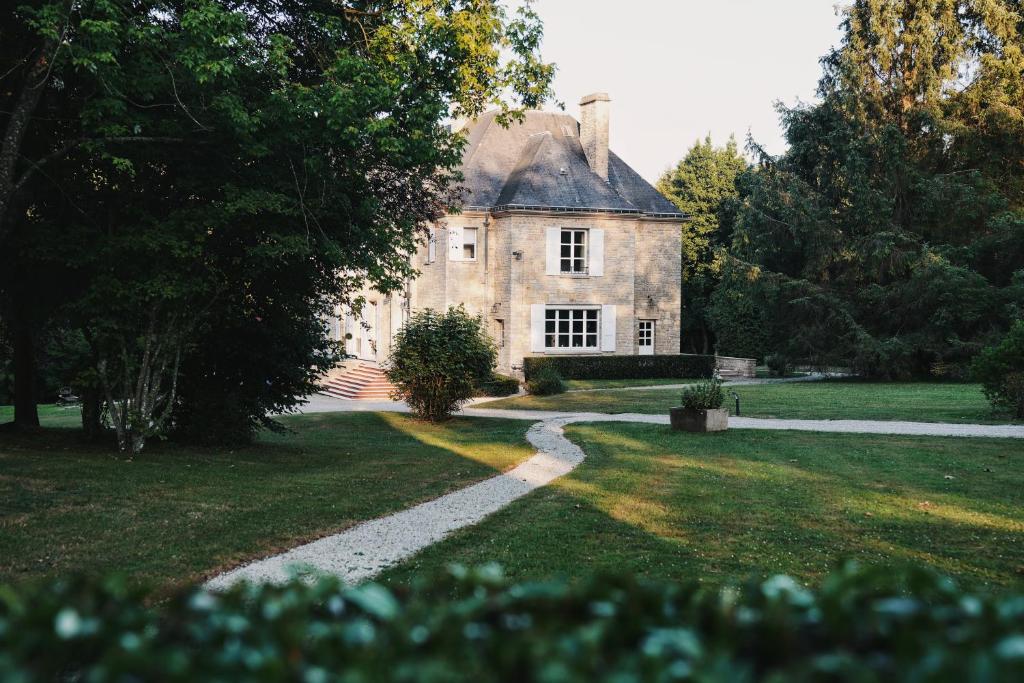 AU DOMAINE DU MESNIL