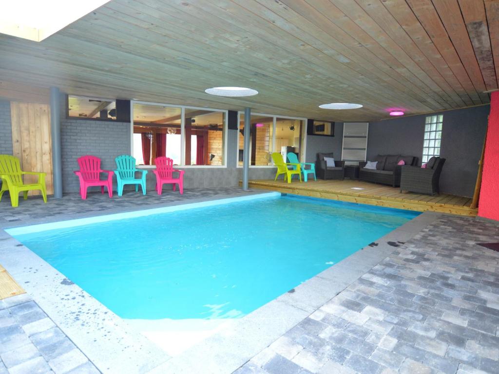 Holiday Home near Liège with Pool