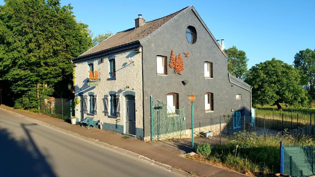 Aux deux amis