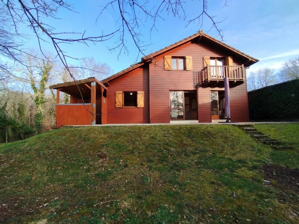 L'Auzacoise, chalet tout confort pour un séjour inoubliable