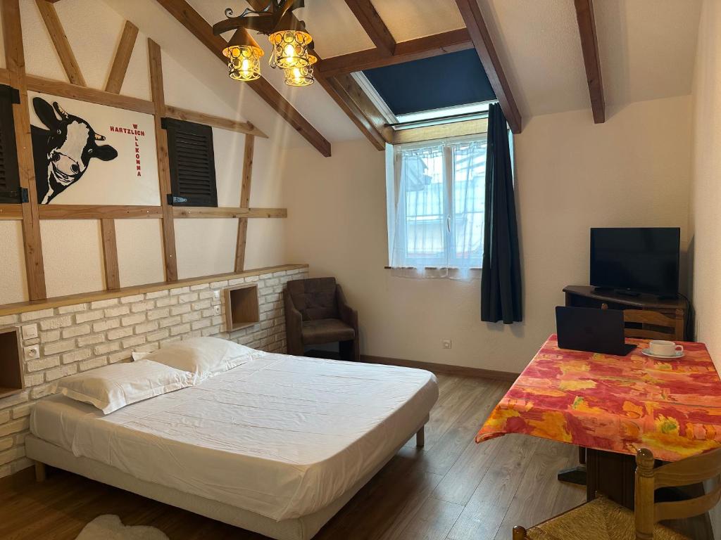Studio - Hotel Porte de France - Self Check In By Homenhancement