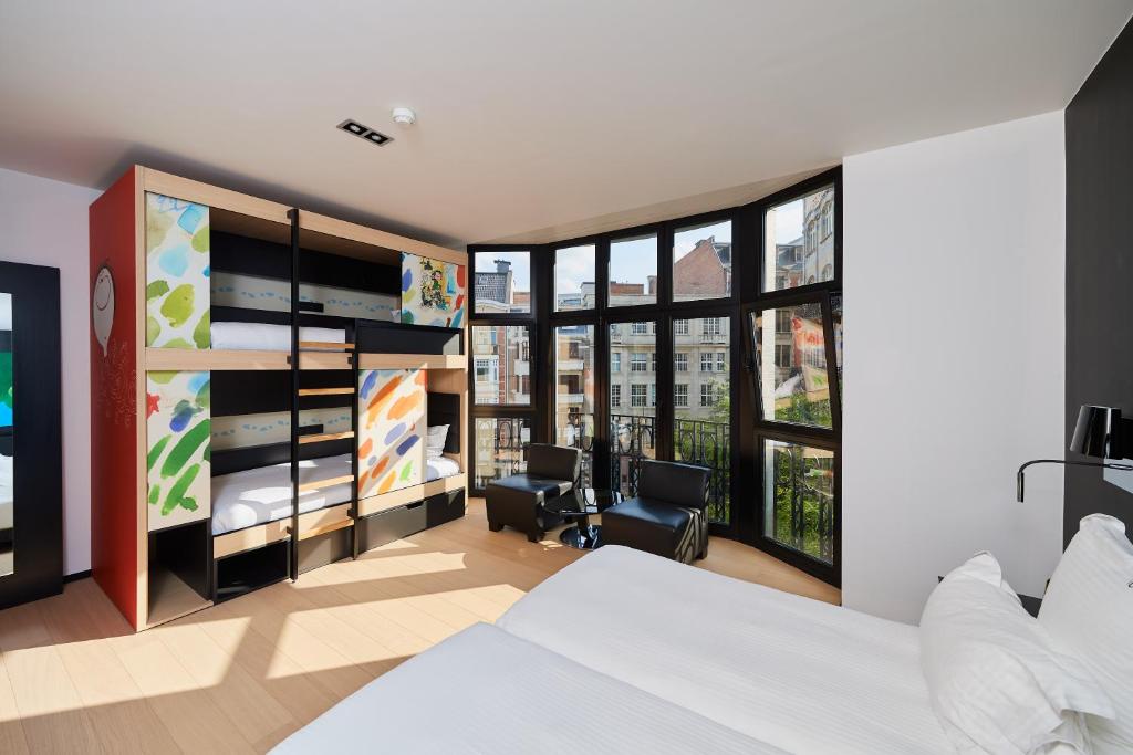 YOOMA Urban Lodge