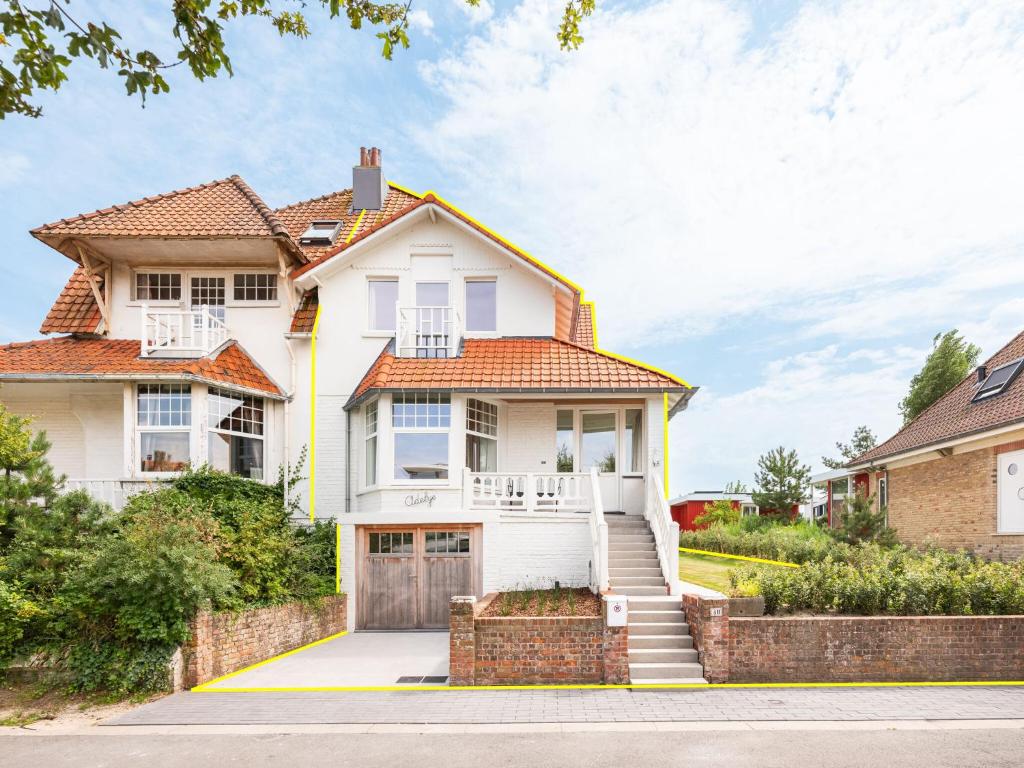Villa in Koksijde near the Sea