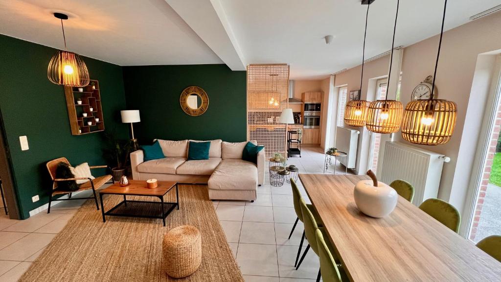 Appartement proche Pairi Daiza 6pers terrasse et jardin