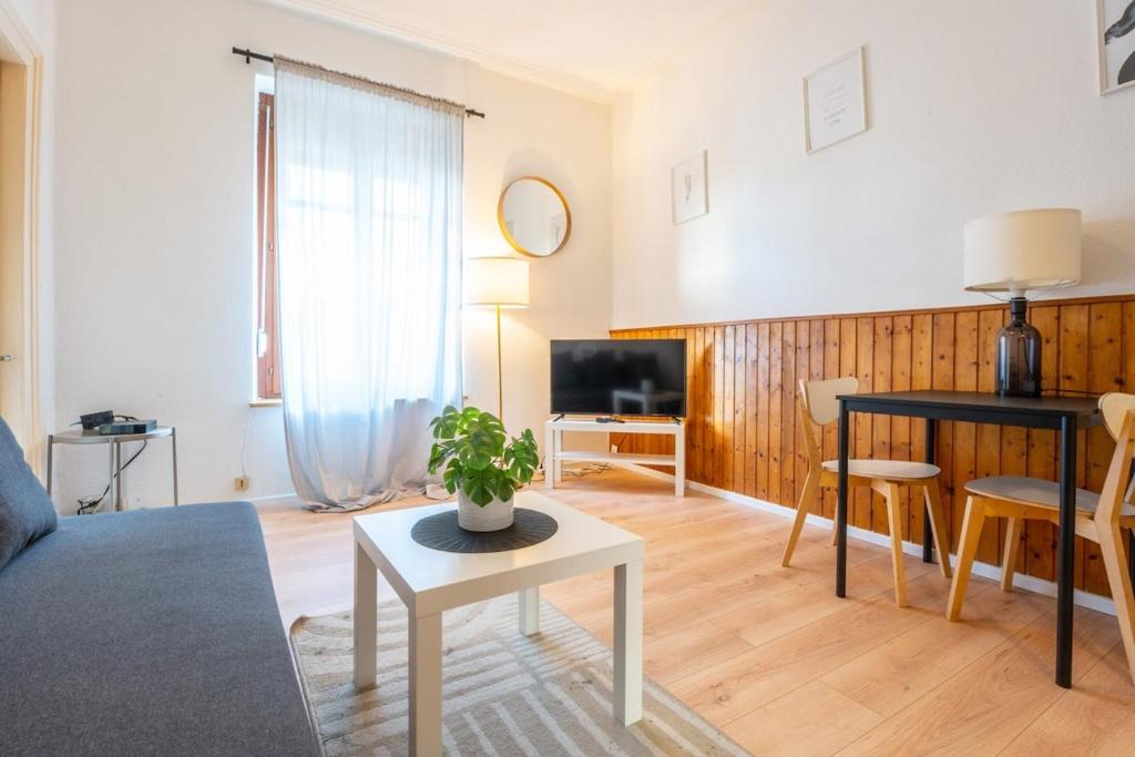 Bel appartement 6pers Stationnement Gratuit Centre