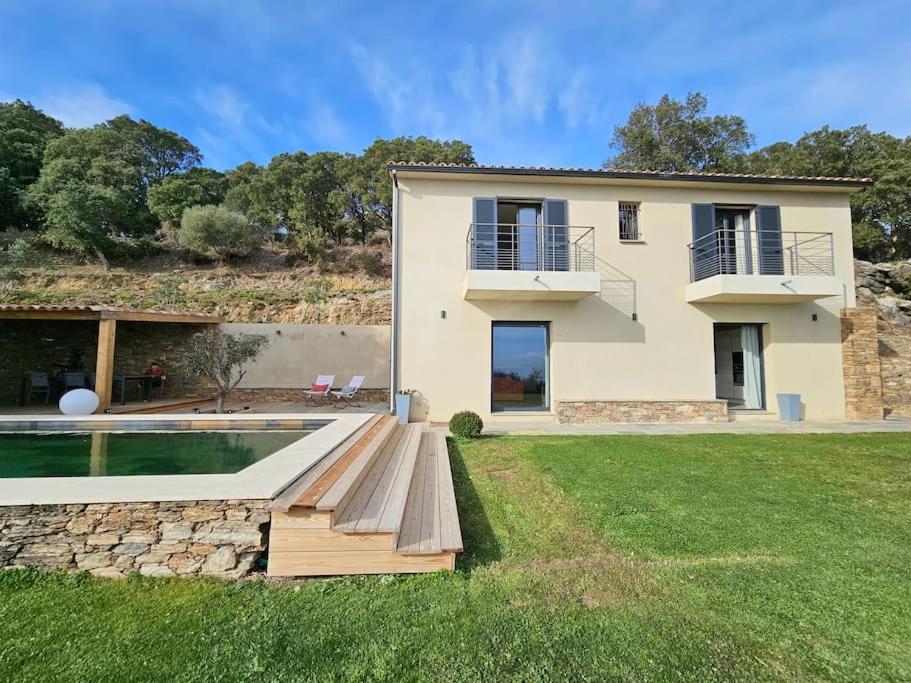 Belle villa avec piscine et vue mer- Hauteurs de Bastia