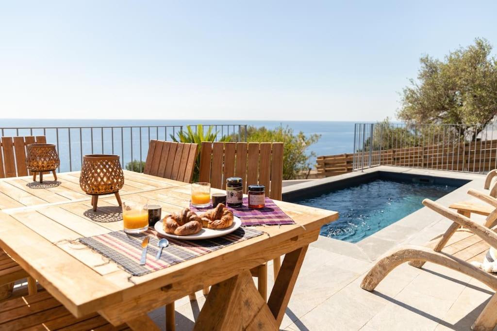 Belle villa vue mer- Erbalunga à 2 pas de la plage