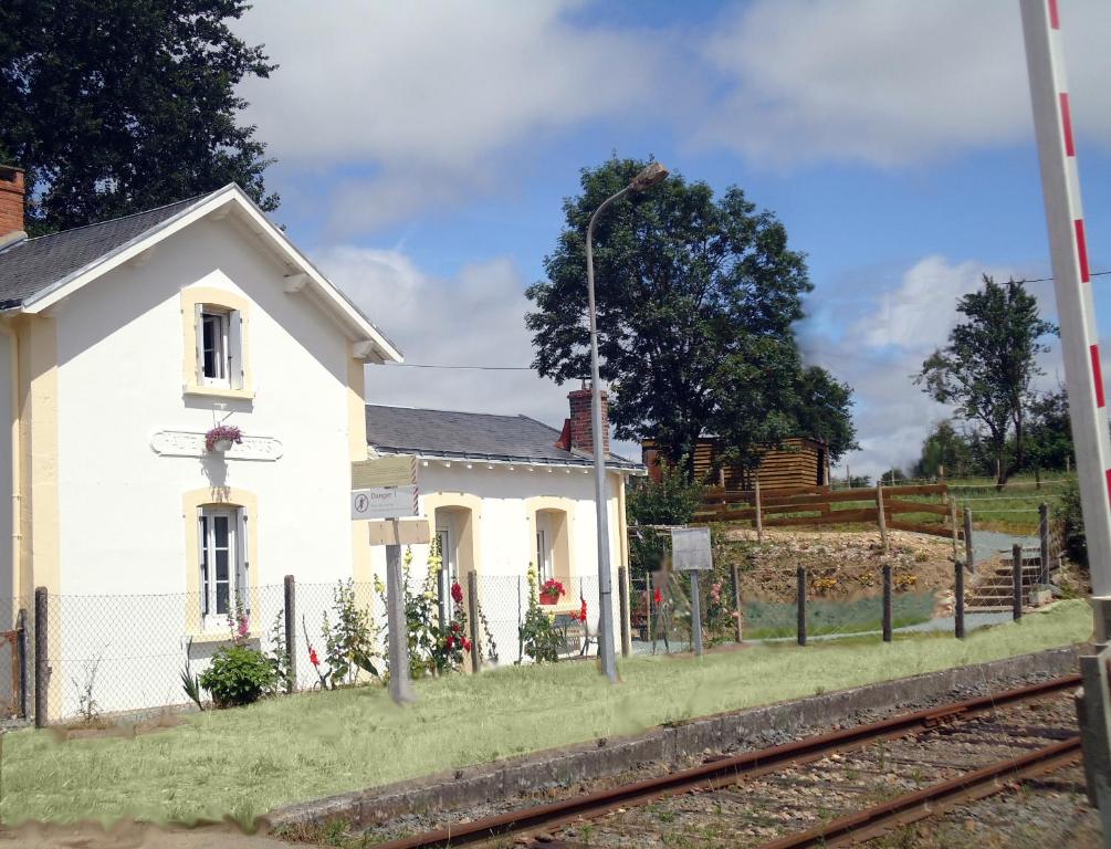 Bienvenue à la halte de Sigournais ancienne Gare