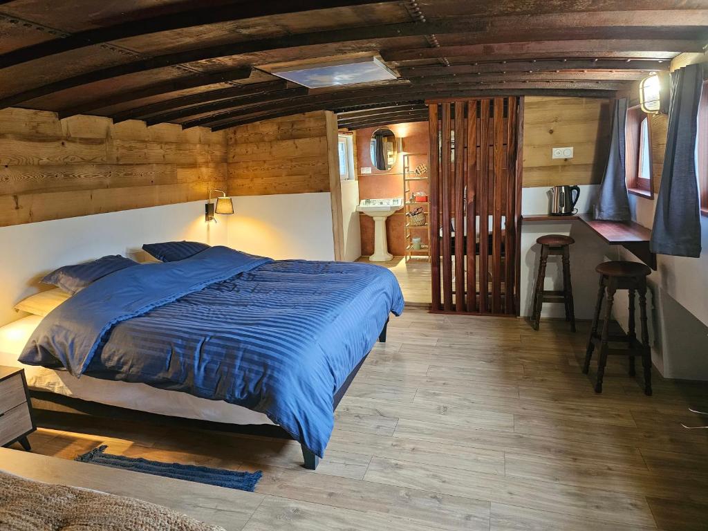 La Péniche Mathurin - Gîte insolite sur l'eau