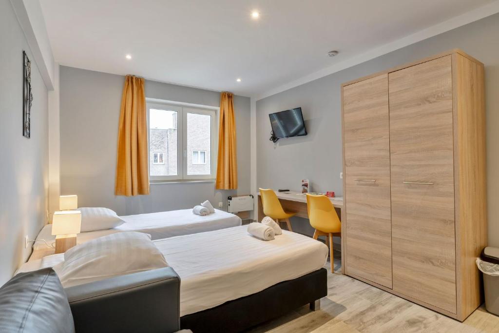 Business Studio Twin with Budget Flats Leuven