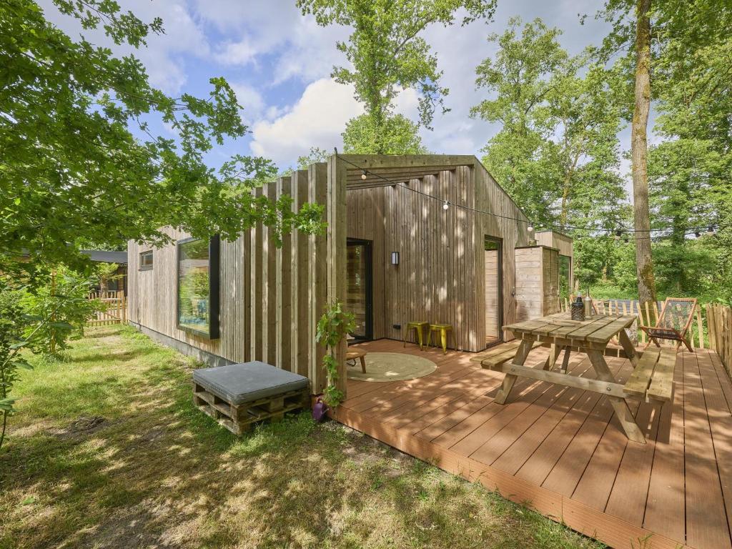 Cabin 22