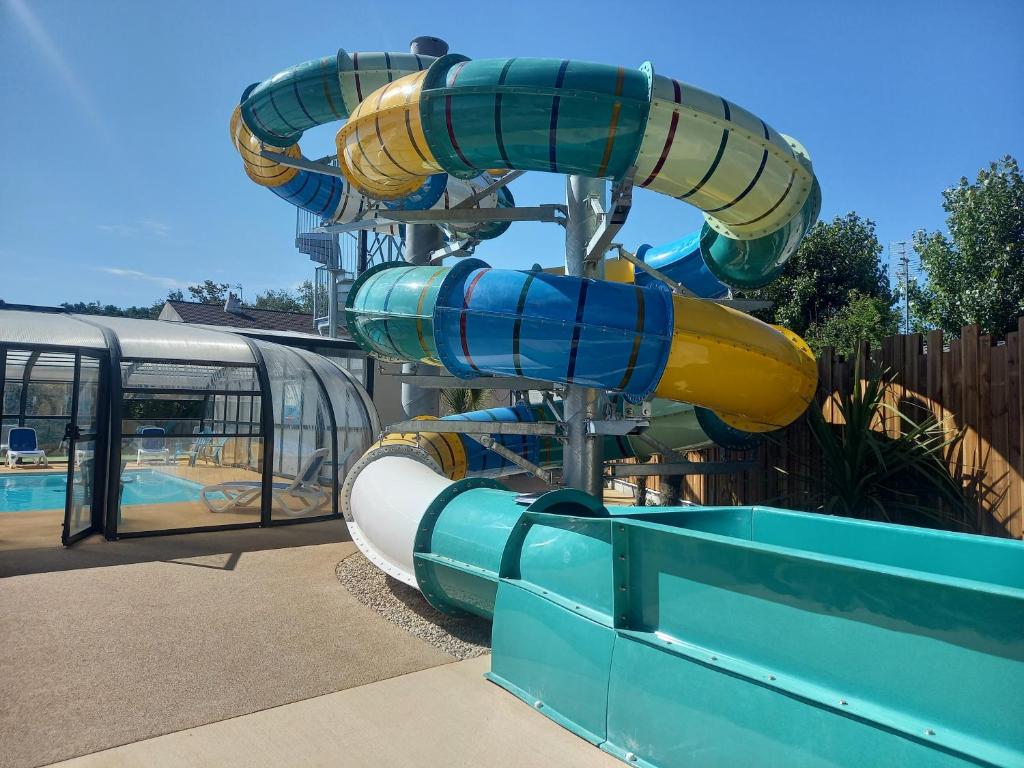 CAMPING PARADIS Domaine Oyat