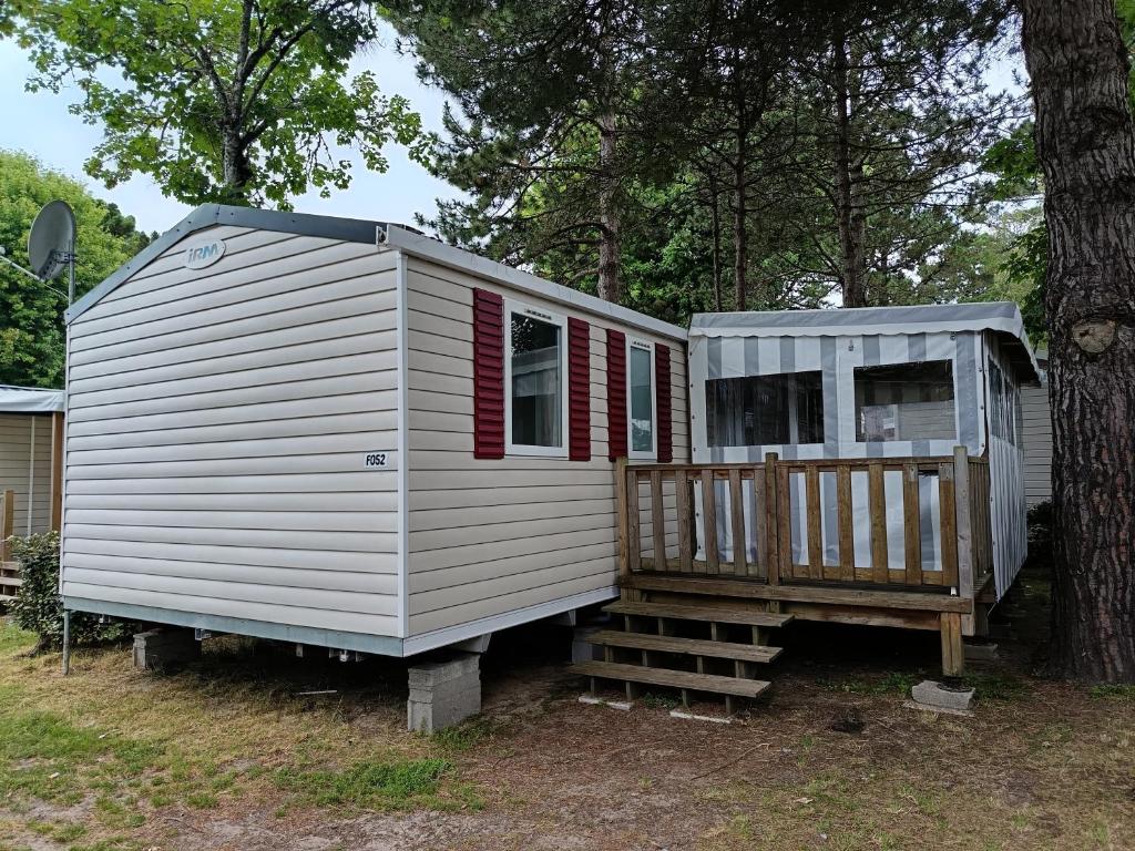 MH F52 Camping Bois Masson