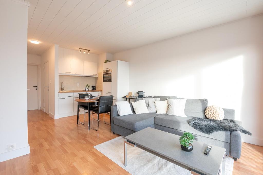 AthenaHomes Eva - New apartment near sea