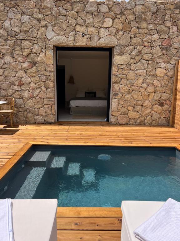 Casa Suvara - Chambres d'hôtes de charme I Piscines ou SPA privatifs