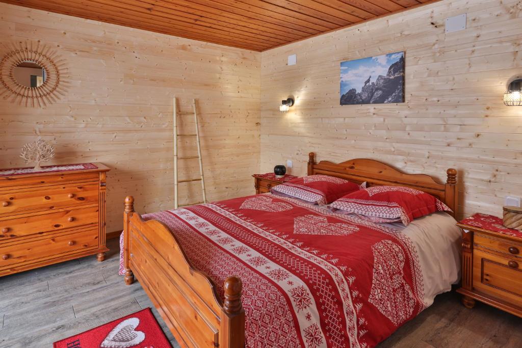 Chalet au bois des écureuils classé trois étoiles.